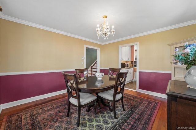 10 Jane Street, Hartsdale, NY 10530