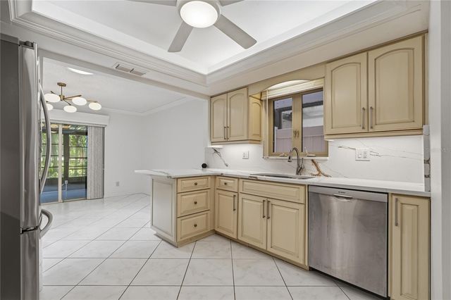 3071 BOLT DRIVE, Palm Harbor, FL 34685