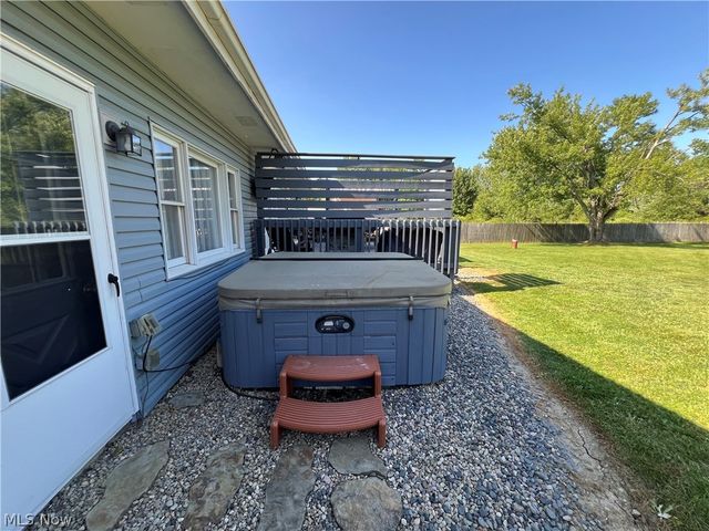 4686 Knickerbocker Circle, Ashtabula, OH 44004