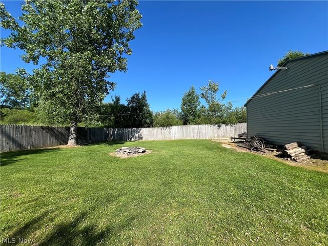 4686 Knickerbocker Circle, Ashtabula, OH 44004