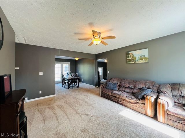 4686 Knickerbocker Circle, Ashtabula, OH 44004