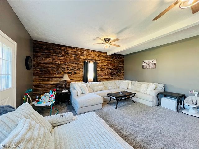4686 Knickerbocker Circle, Ashtabula, OH 44004