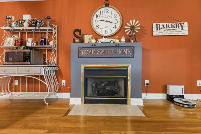 203 Woodson Dr, Tullahoma, TN 37388