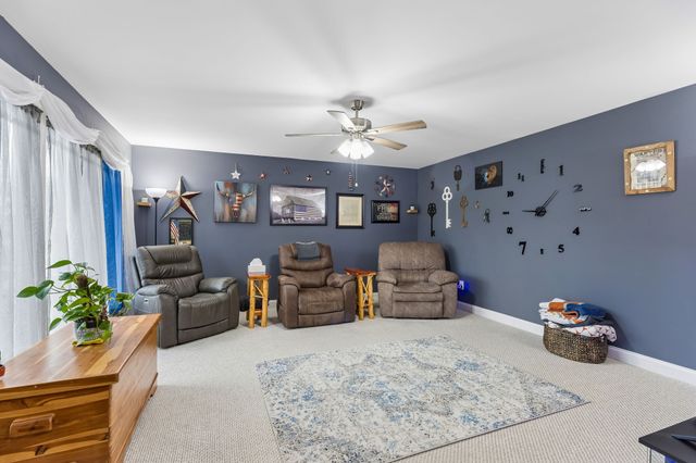 203 Woodson Dr, Tullahoma, TN 37388