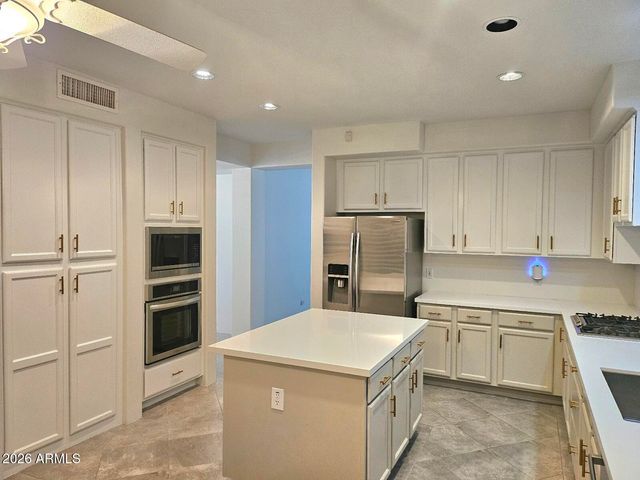 1257 E VOLTAIRE Avenue, Phoenix, AZ 85022
