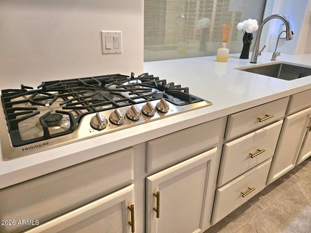1257 E VOLTAIRE Avenue, Phoenix, AZ 85022