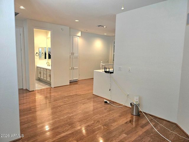 1257 E VOLTAIRE Avenue, Phoenix, AZ 85022