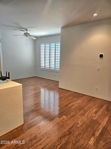 1257 E VOLTAIRE Avenue, Phoenix, AZ 85022