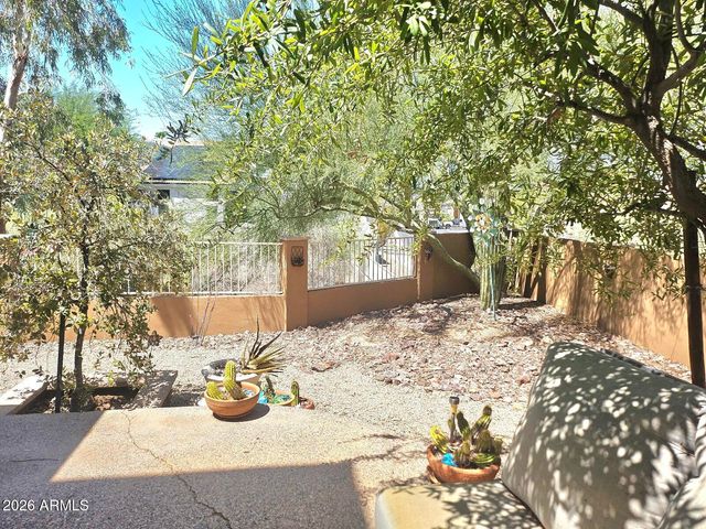 1257 E VOLTAIRE Avenue, Phoenix, AZ 85022