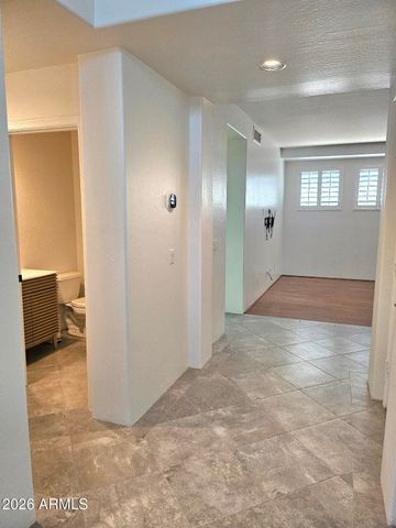 1257 E VOLTAIRE Avenue, Phoenix, AZ 85022