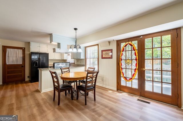 3648 Calumet Road, Decatur, GA 30034