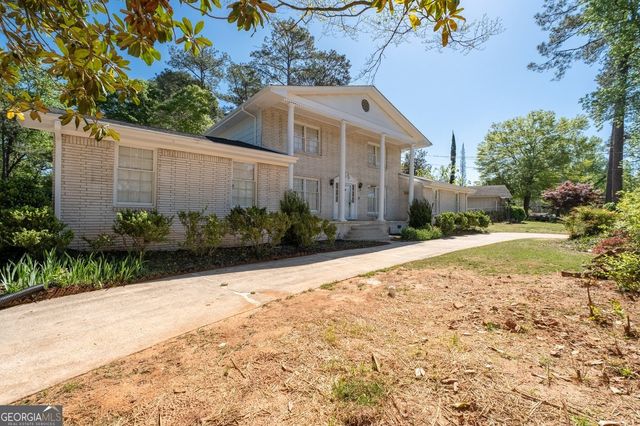 3648 Calumet Road, Decatur, GA 30034