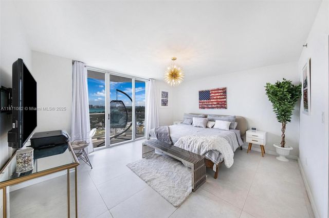 5900 Collins Ave 1905, Miami Beach, FL 33140