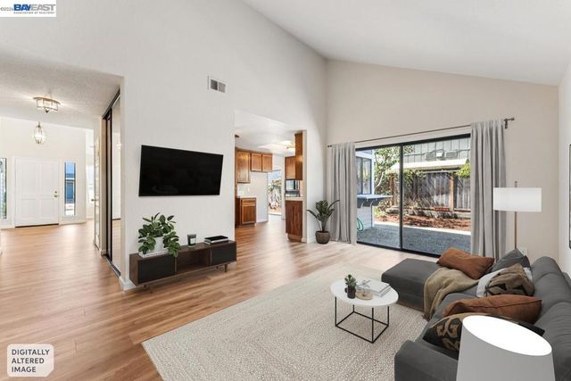 365 Channing Way, Alameda, CA 94502