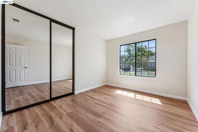 365 Channing Way, Alameda, CA 94502