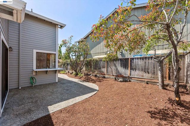 365 Channing Way, Alameda, CA 94502