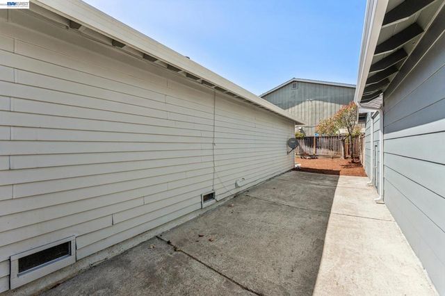 365 Channing Way, Alameda, CA 94502