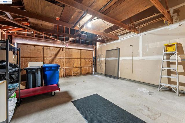365 Channing Way, Alameda, CA 94502
