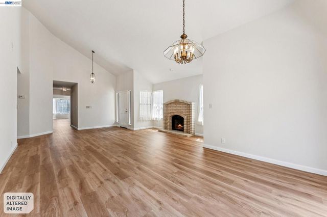 365 Channing Way, Alameda, CA 94502