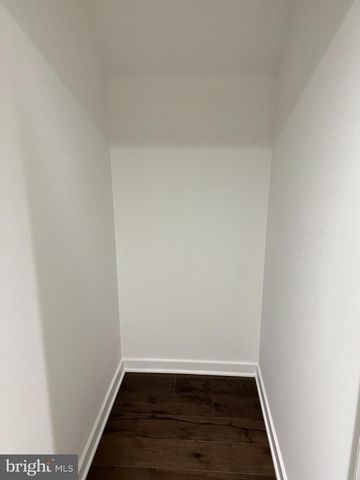 3122 BEACHVIEW LAND, Philadelphia, PA 19125