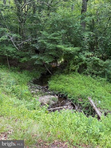 1 RAPIDAN RD, Locust Grove, VA 22508