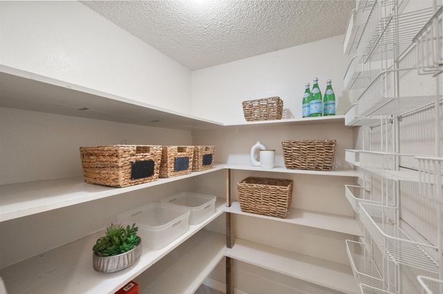 2211 Southcrest Drive, Arlington, TX 76013