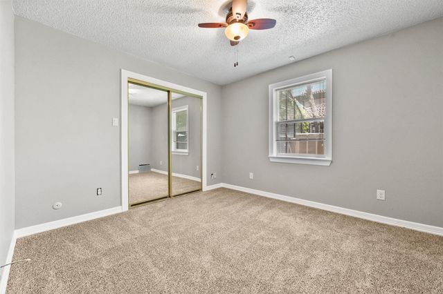 2211 Southcrest Drive, Arlington, TX 76013