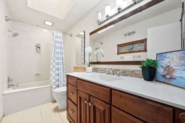 2211 Southcrest Drive, Arlington, TX 76013