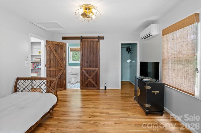 109 Paradise Circle, Clyde, NC 28721