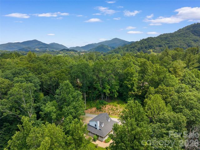 109 Paradise Circle, Clyde, NC 28721