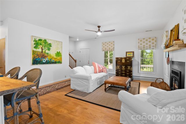 109 Paradise Circle, Clyde, NC 28721