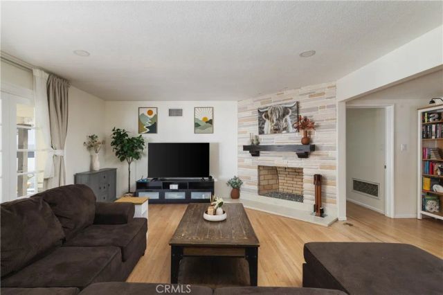 11746 Broadway Avenue, Whittier, CA 90601