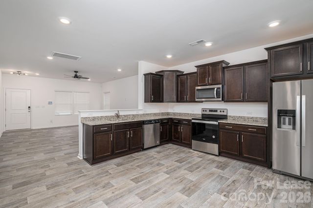 1004 Davis Hills Drive, Dallas, NC 28034