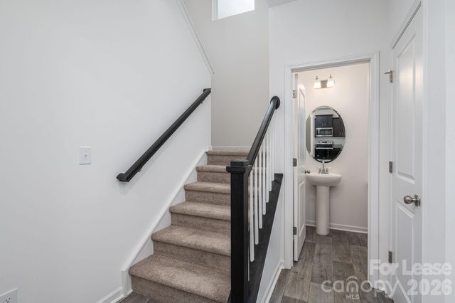 1004 Davis Hills Drive, Dallas, NC 28034