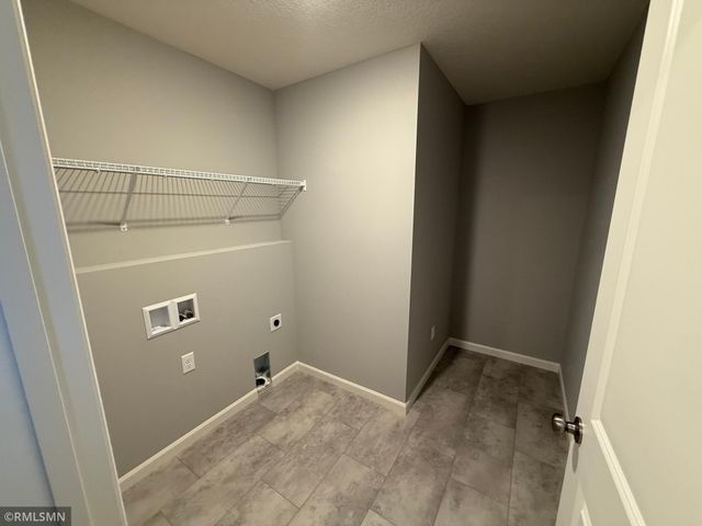 2827 Iverson Avenue NE, Saint Michael, MN 55376