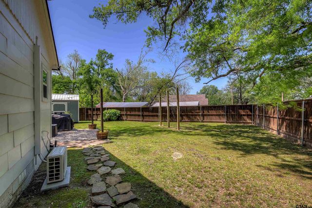 506 Winn Dr., Winnsboro, TX 75494