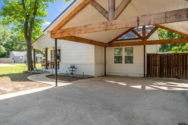 506 Winn Dr., Winnsboro, TX 75494