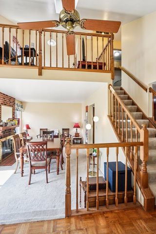 2547 College Hill Circle 404, Schaumburg, IL 60173
