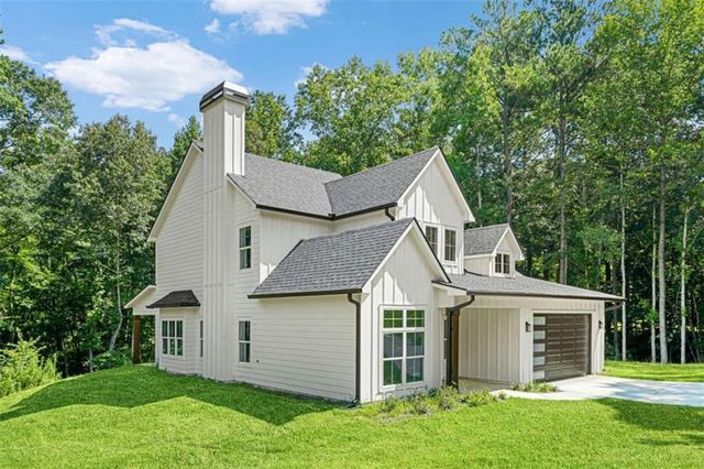 176 Paige Street, Dallas, GA 30132