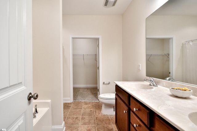 47 Hillsborough Drive, Anderson, SC 29621