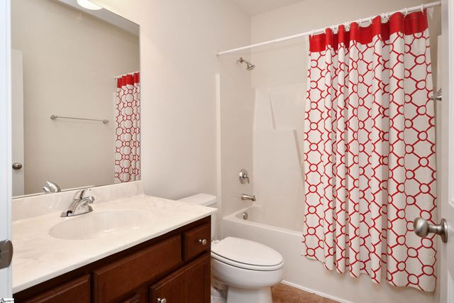 47 Hillsborough Drive, Anderson, SC 29621