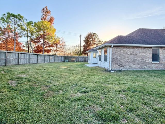 2214 Stoney Brook Drive, Deer Park, TX 77536