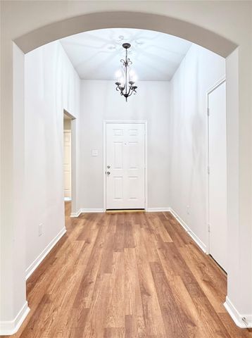 2214 Stoney Brook Drive, Deer Park, TX 77536