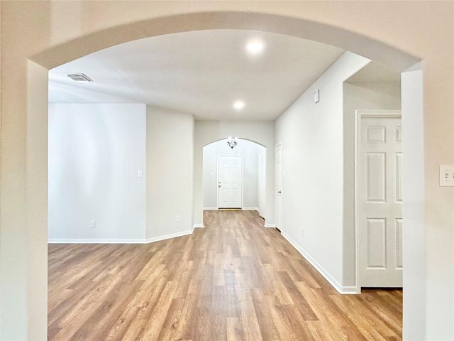 2214 Stoney Brook Drive, Deer Park, TX 77536