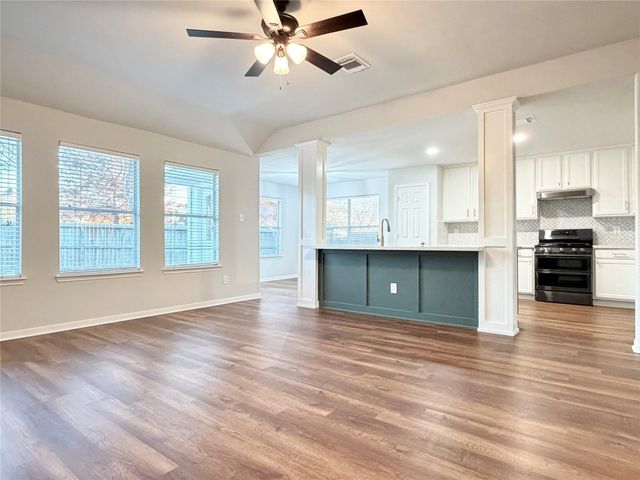 2214 Stoney Brook Drive, Deer Park, TX 77536