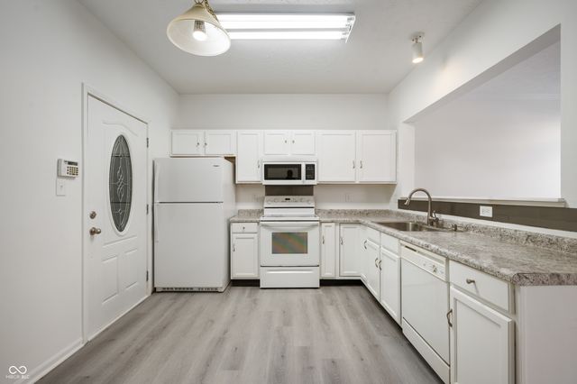 7042 Tyler Lane, Indianapolis, IN 46217