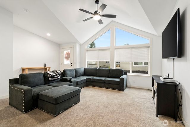 3320 Meadowbrook Lane SE, Lacey, WA 98503