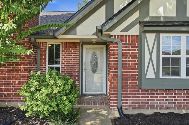 3734 Sweetbriar Drive, Pasadena, TX 77505