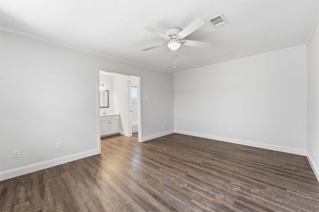 3734 Sweetbriar Drive, Pasadena, TX 77505