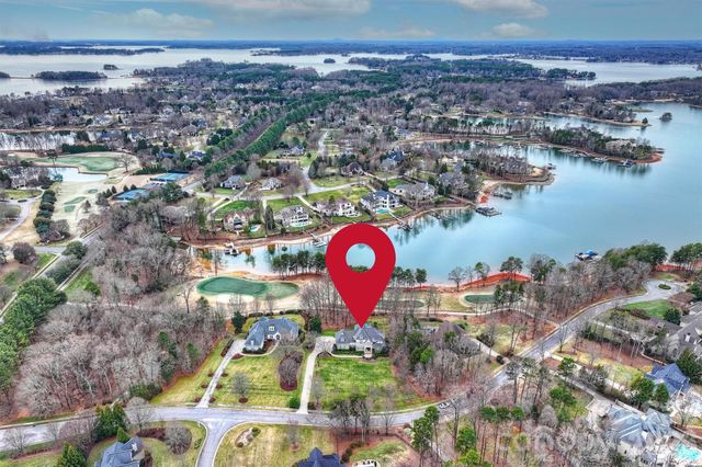 127 Heathland Lane, Mooresville, NC 28117